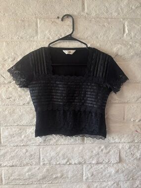 Sagaie Vintage French Cropped Top